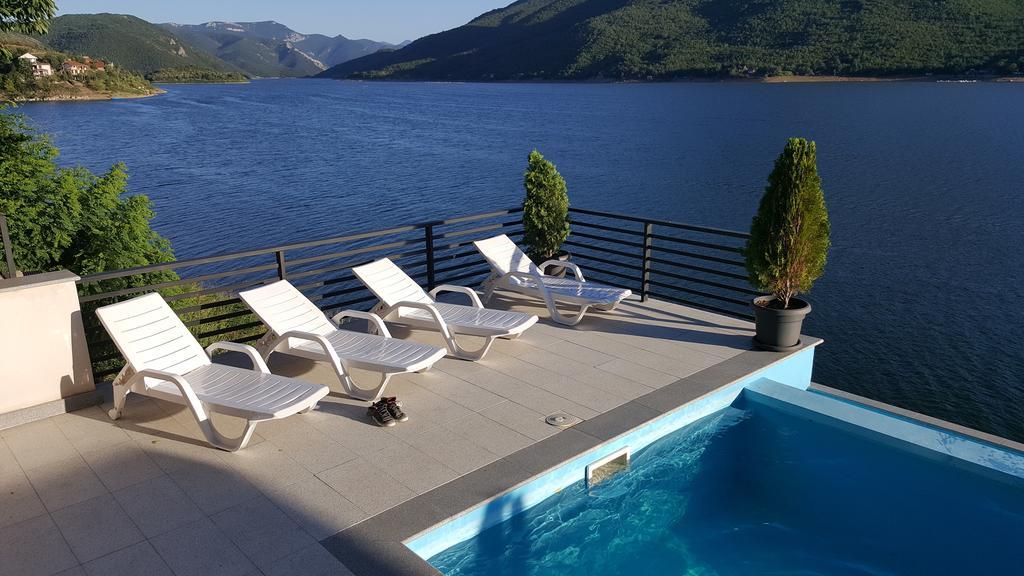 Villa Tikvesh Lake Kavadarci Exterior photo