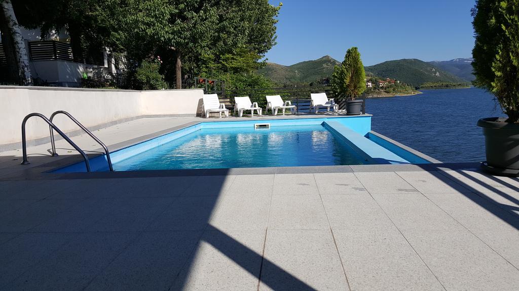 Villa Tikvesh Lake Kavadarci Exterior photo