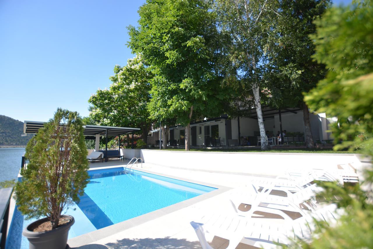 Villa Tikvesh Lake Kavadarci Exterior photo